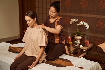 Thai massage